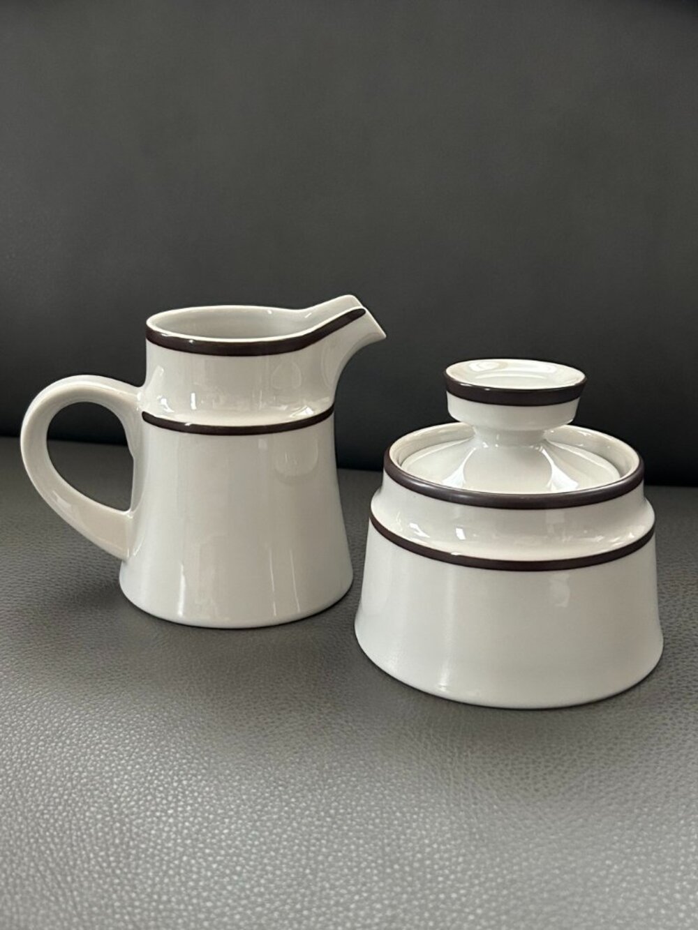 Tundra by Noritake Sugar + Creamer Set, Brown Bands Grayish